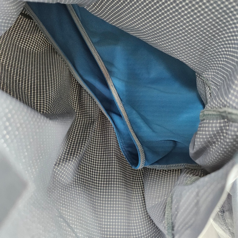 Janji Shorts Mens XL Gray Blue Performance Running Outdoors FLAWS‎ - Picture 3 of 10
